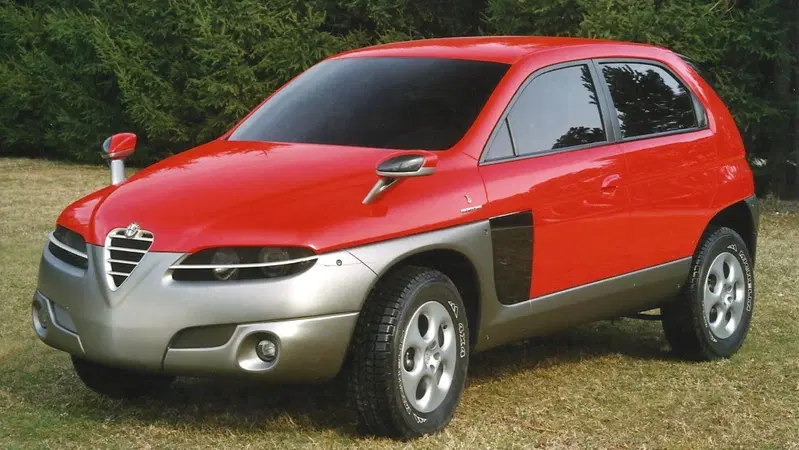 Alfa Romeo Sportut, il SUV del Biscione (mai) nato 20 anni fa