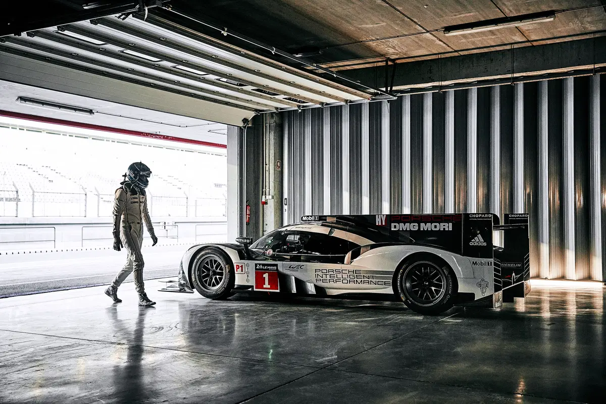 Porsche 919 Hybrid: pronta confermarsi regina del WEC e Le Mans (11)