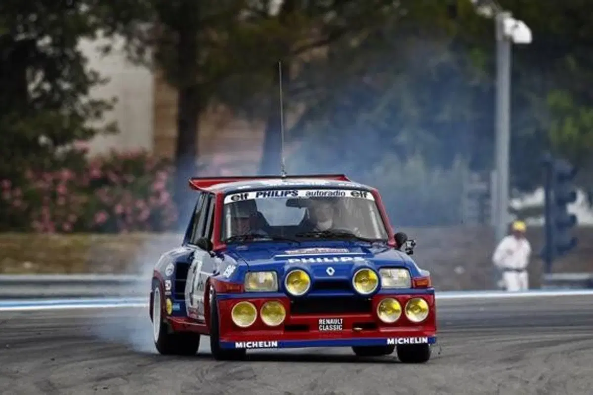 Renault 5 Maxi Turbo, la cicciona del Gruppo B  (17)