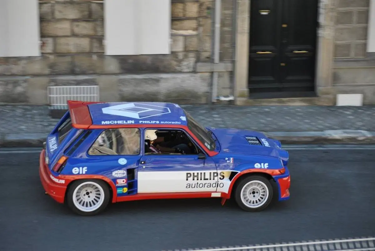 Renault 5 Maxi Turbo, la cicciona del Gruppo B  (20)