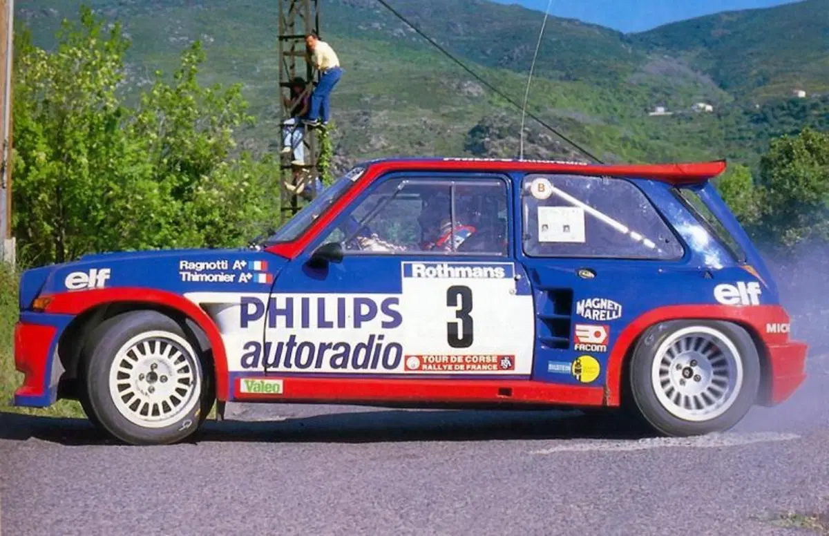 Renault 5 Maxi Turbo, la cicciona del Gruppo B  (24)