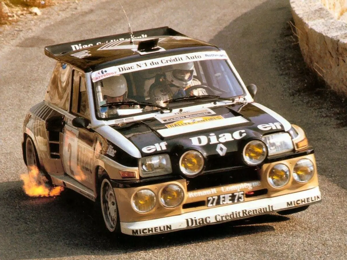 Renault 5 Maxi Turbo, la cicciona del Gruppo B  (23)
