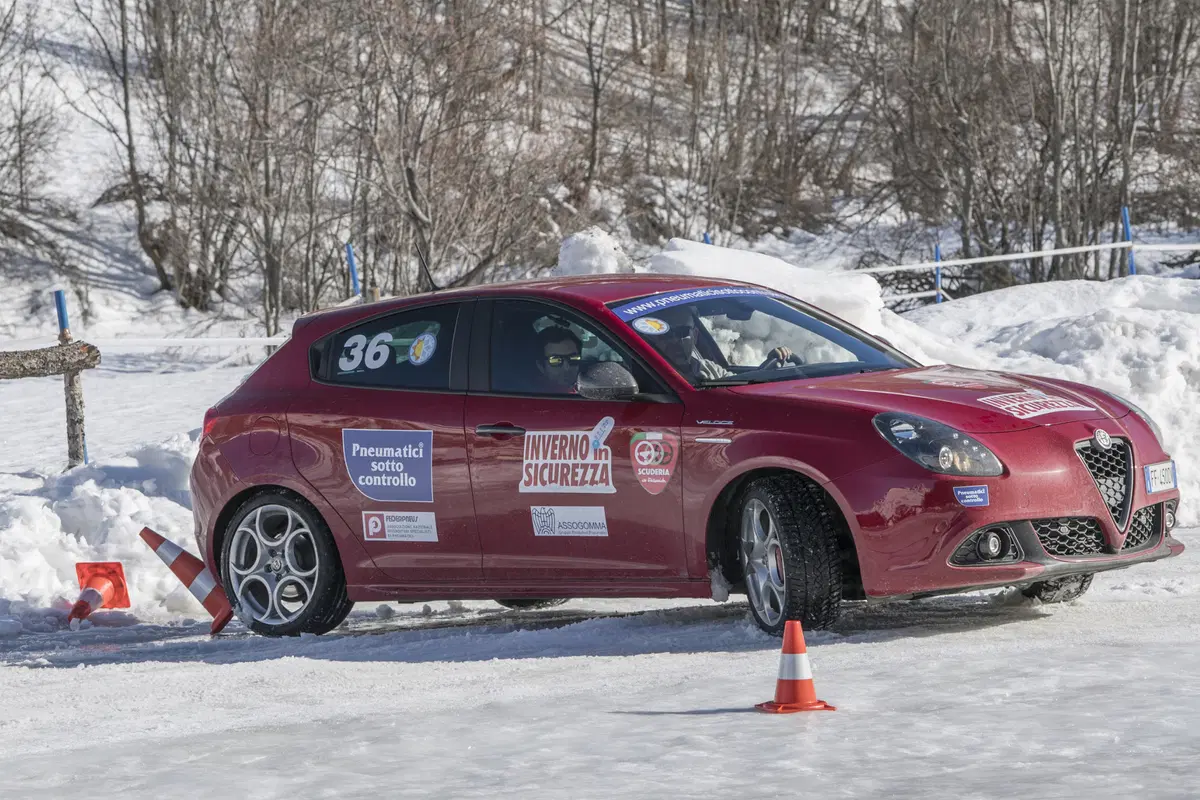 Gomme invernali e falsi miti, Assogomma: Pneumatici sotto controllo [video] (18)