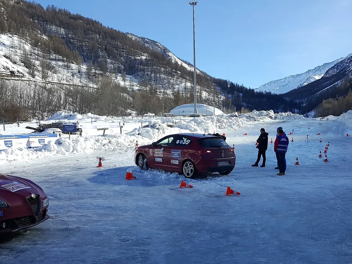 Gomme invernali e falsi miti, Assogomma: Pneumatici sotto controllo [video] (30)