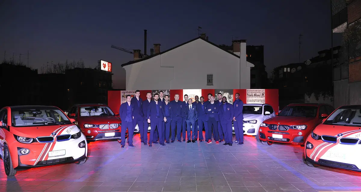 BMW, 14 X3 per l'EA7 Emporio Armani Olimpia Milano (2)