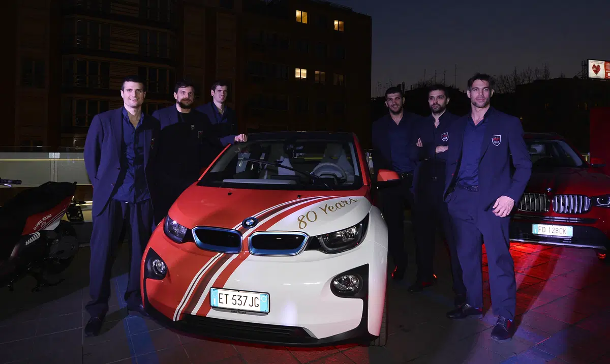 BMW, 14 X3 per l'EA7 Emporio Armani Olimpia Milano (4)