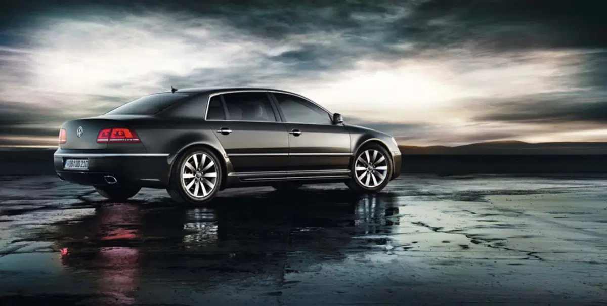 VW, addio alla Fabbrica di Vetro. Diventerà uno showroom (6)