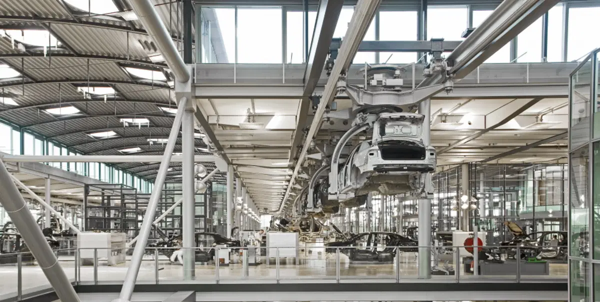 VW, addio alla Fabbrica di Vetro. Diventerà uno showroom (10)