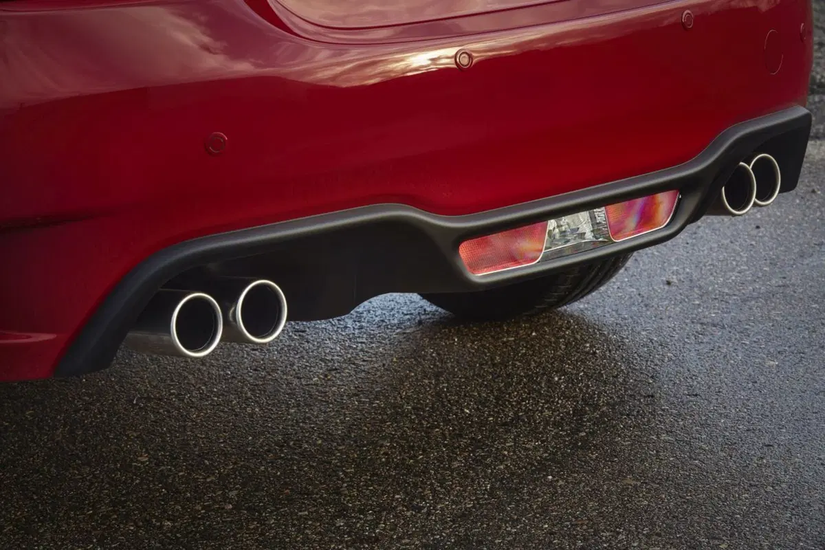 Fiat 124 Spider Elaborazione Abarth, lo Scorpione va negli USA (12)