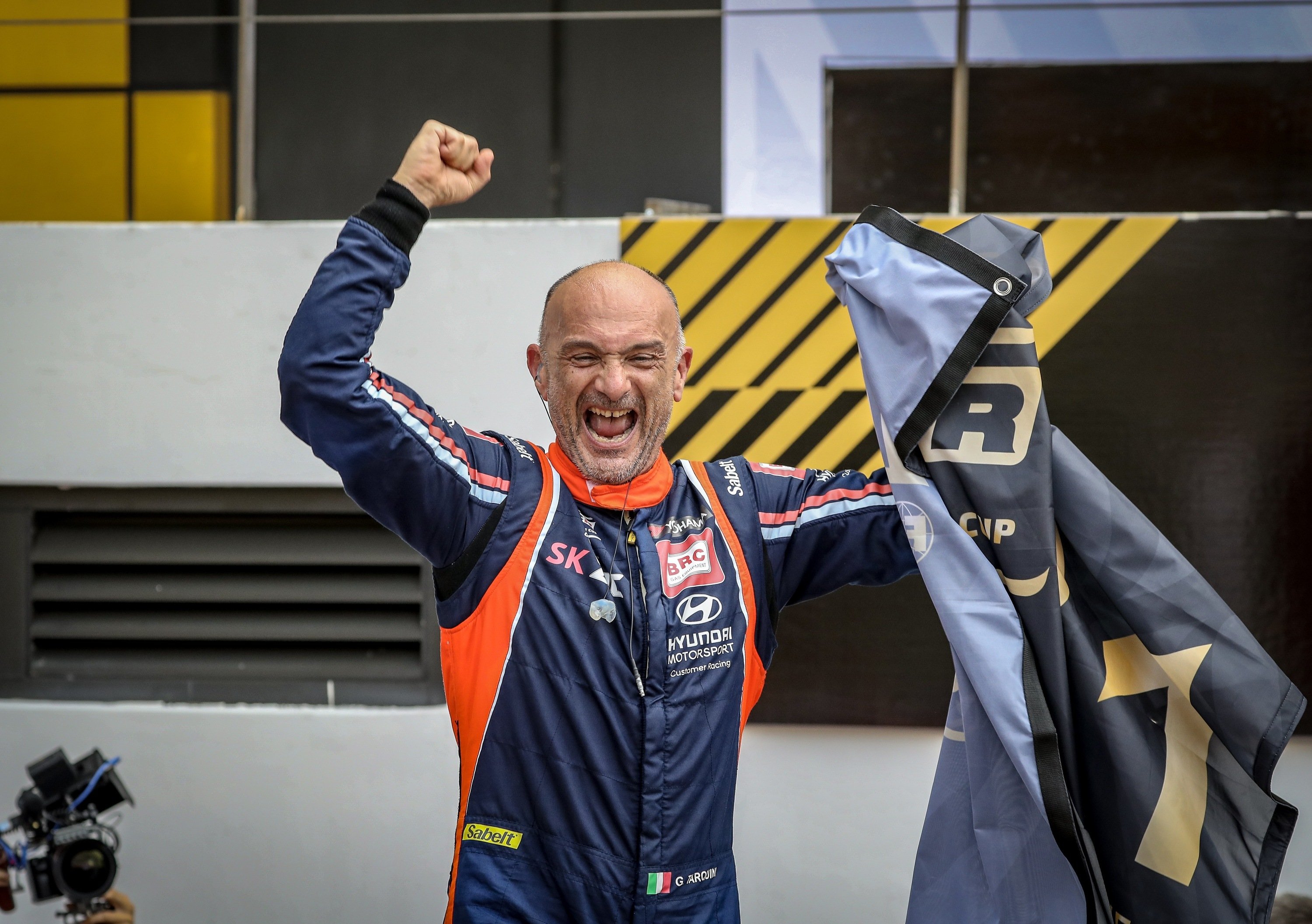 Gabriele Tarquini campione a 56 anni, ma non solo: gli inossidabili del motorsport
