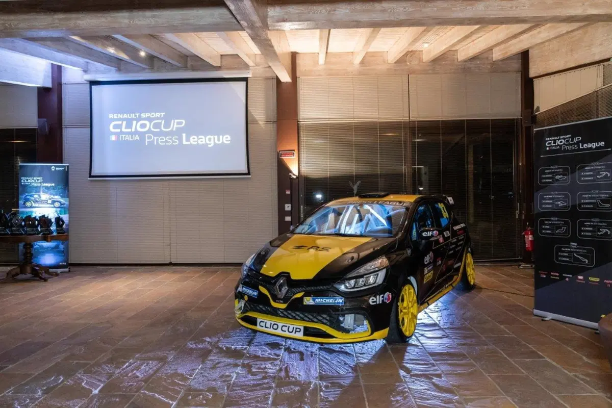 Renault Clio Cup Press League 2018: MasterPilot è campione! (4)