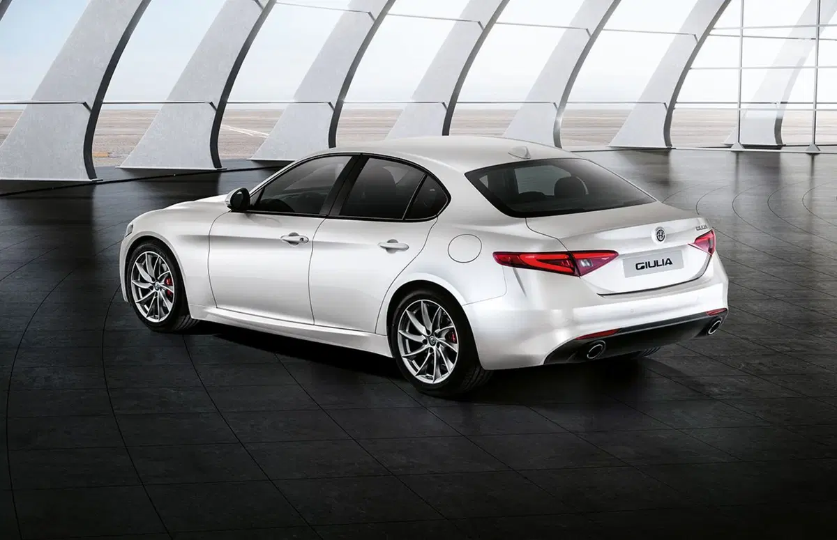 Alfa Romeo Giulia, ecco tutte le versioni