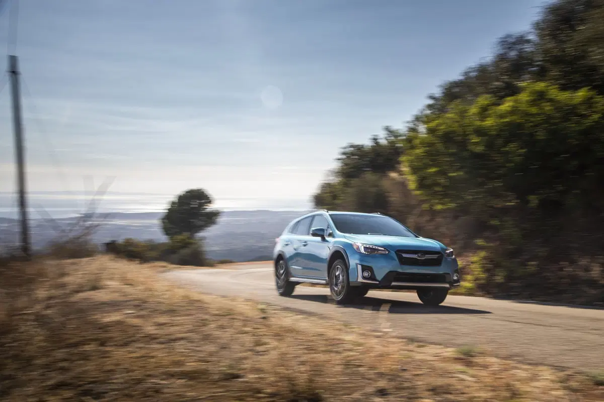 Subaru Crosstrek Hybrid, la 1^ ibrida plug-in della Casa giapponese (18)