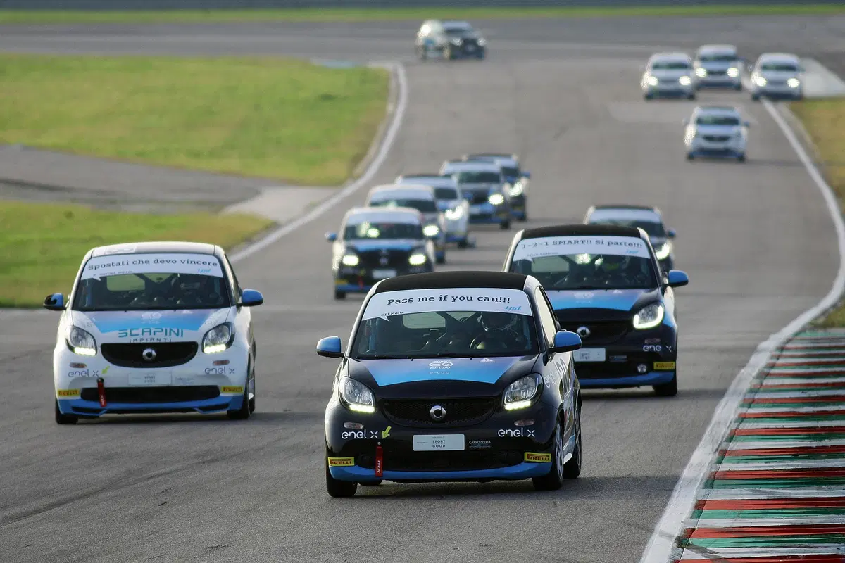 Smart EQ fortwo e-cup 2018: il campione è Fulvio Ferri (4)