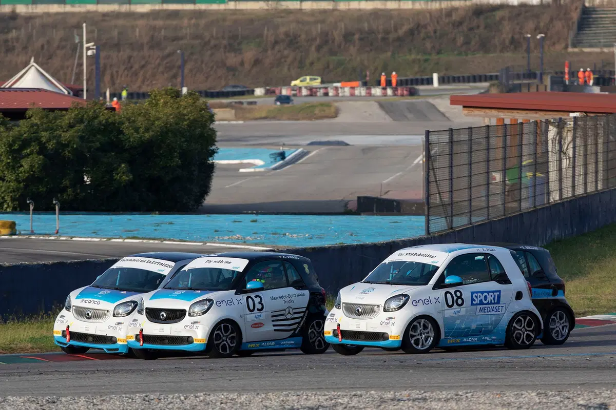 Smart EQ fortwo e-cup 2018: il campione è Fulvio Ferri (8)