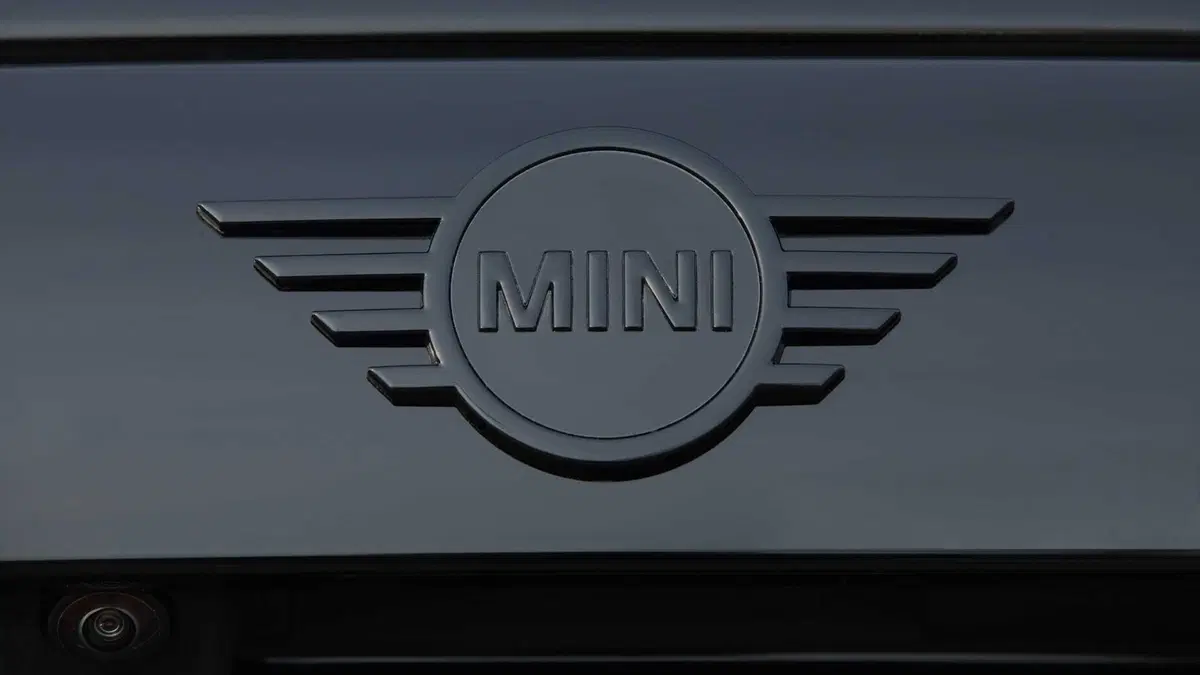 MINI John Cooper Works, arriva la Knights Edition (e non solo) (15)