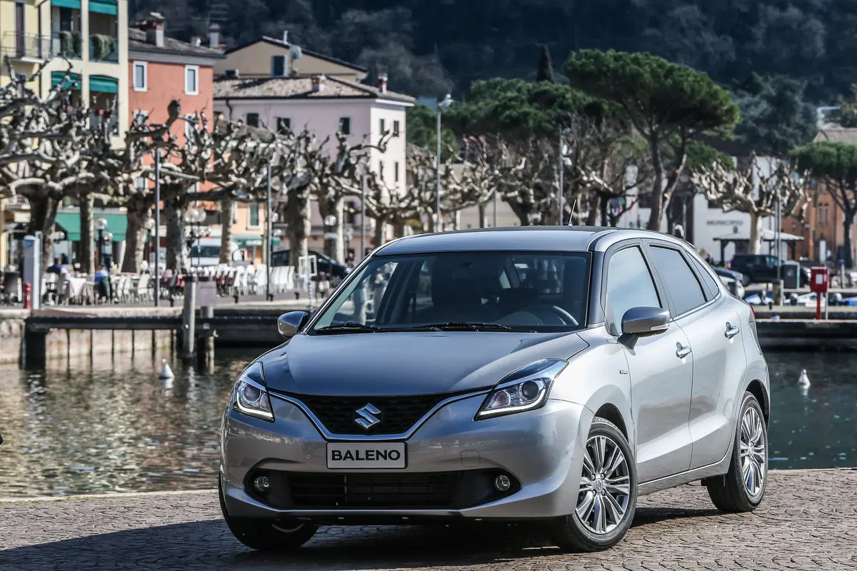 Suzuki Baleno [Video] (6)