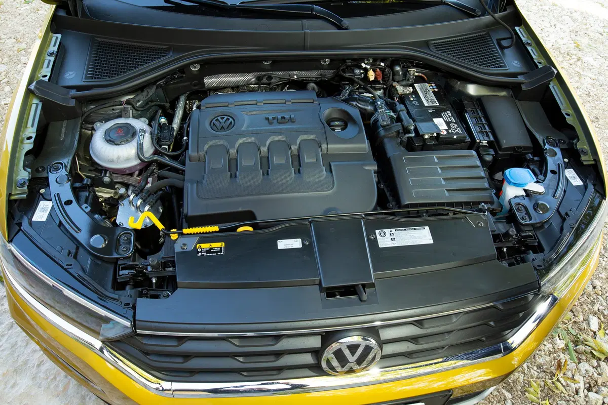 Volkswagen T-Roc 1.6 L TDI 115 CV. Diesel per tutti [Video] (23)