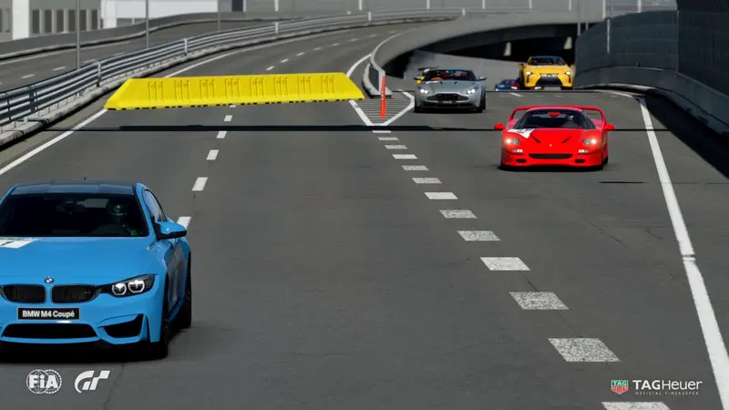 La F50 guidata da Yoshida sul nuovo layout di Tokyo Expressway