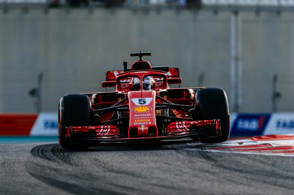 F1, GP Abu Dhabi 2018, FP3: Hamilton al top  (2)