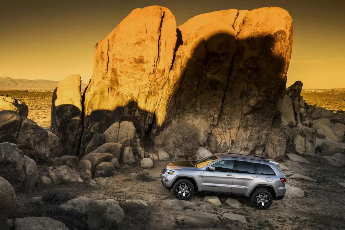 Jeep Grand Cherokee Trailhawk e Summit: eccole al Salone di New York (3)