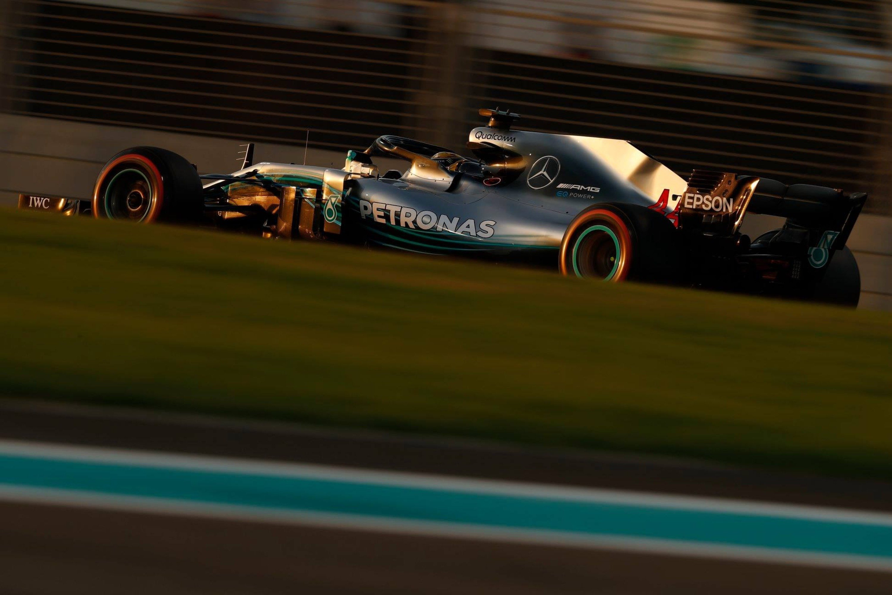 F1, GP Abu Dhabi 2018, FP3: Hamilton al top 