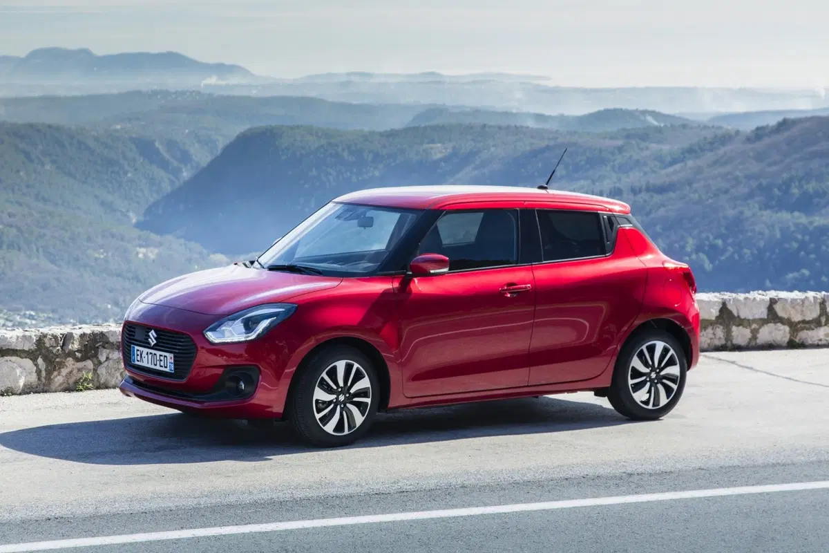 Suzuki Swift 1.2 Hybrid Top: i vantaggi di un ibrido semplice [video]