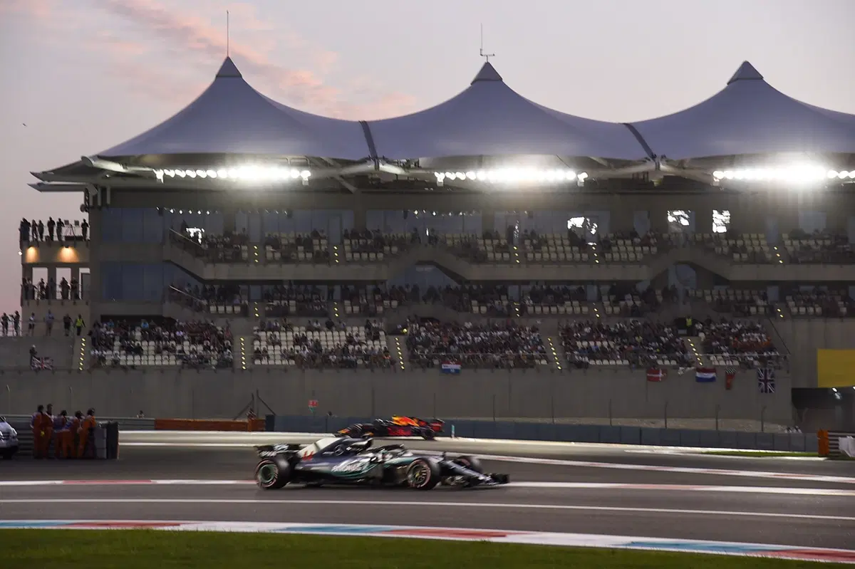 F1, GP Abu Dhabi 2018: pole per Hamilton. Terzo Vettel (14)