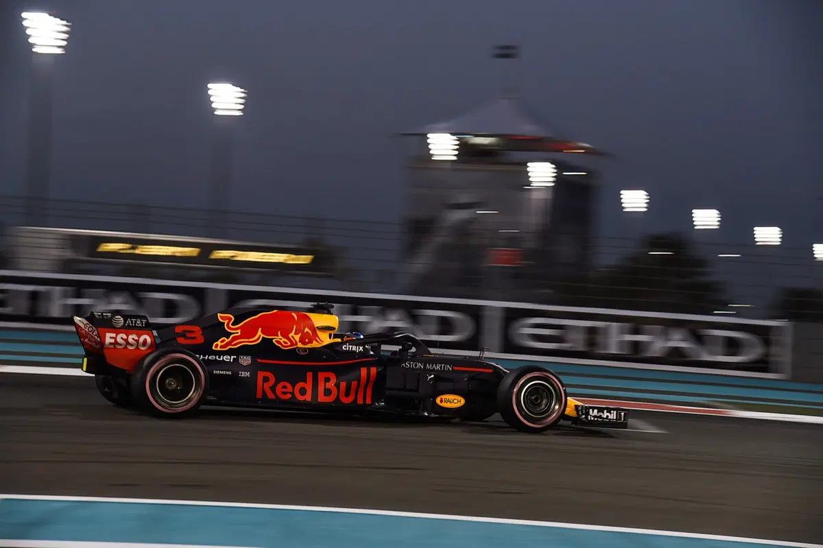 F1, GP Abu Dhabi 2018: pole per Hamilton. Terzo Vettel (17)