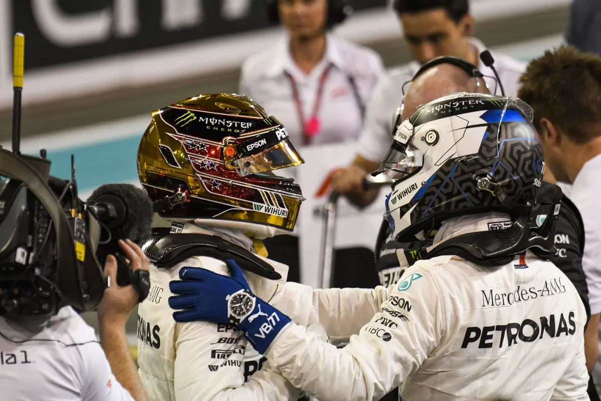 F1, GP Abu Dhabi 2018: pole per Hamilton. Terzo Vettel (42)