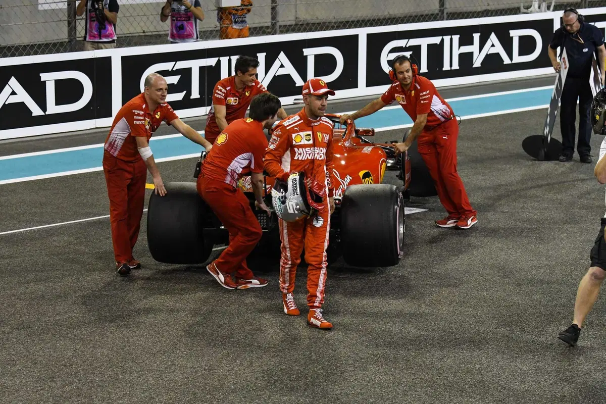 F1, GP Abu Dhabi 2018: pole per Hamilton. Terzo Vettel (51)