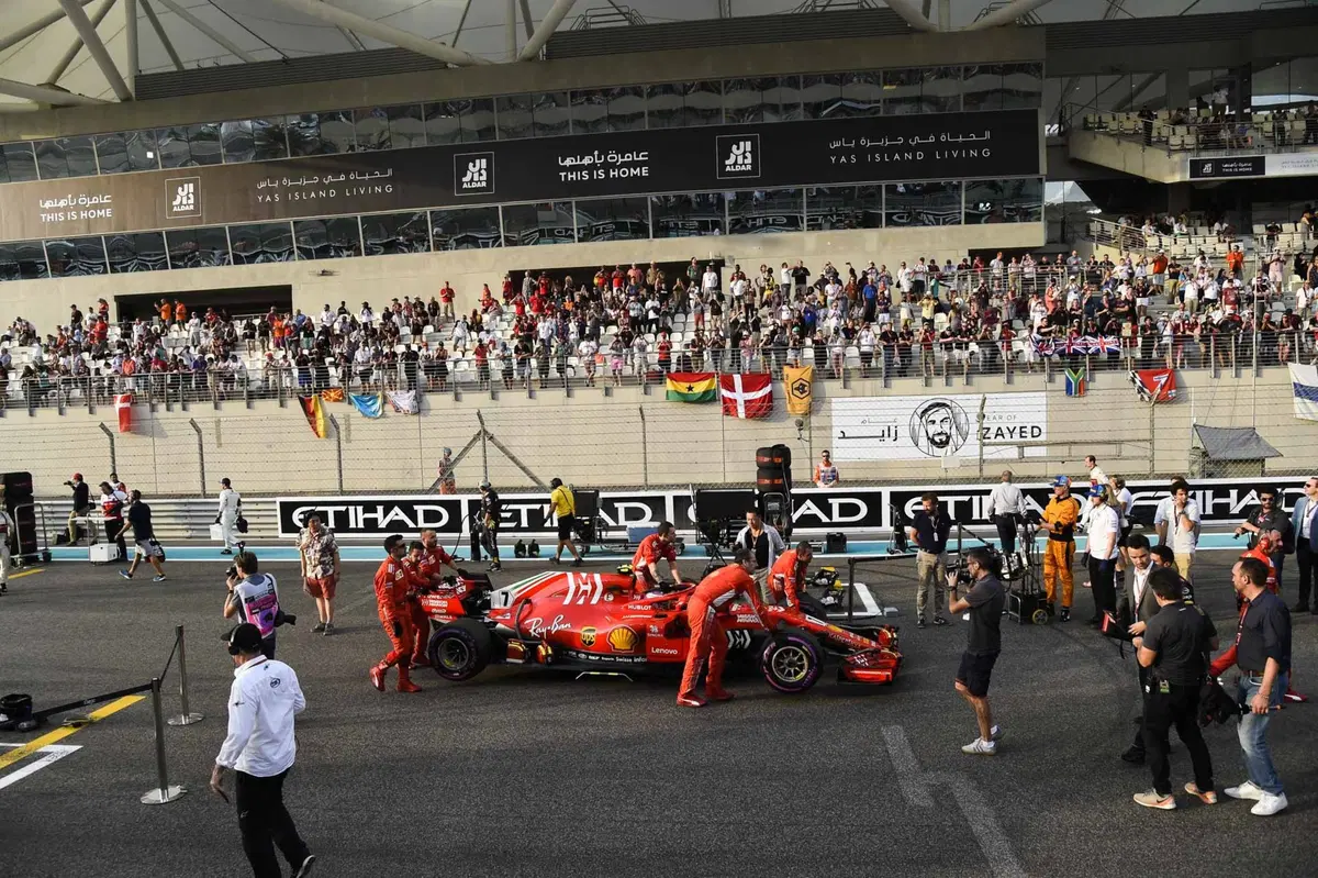 F1, GP Abu Dhabi 2018: vince Hamilton. Secondo Vettel (17)