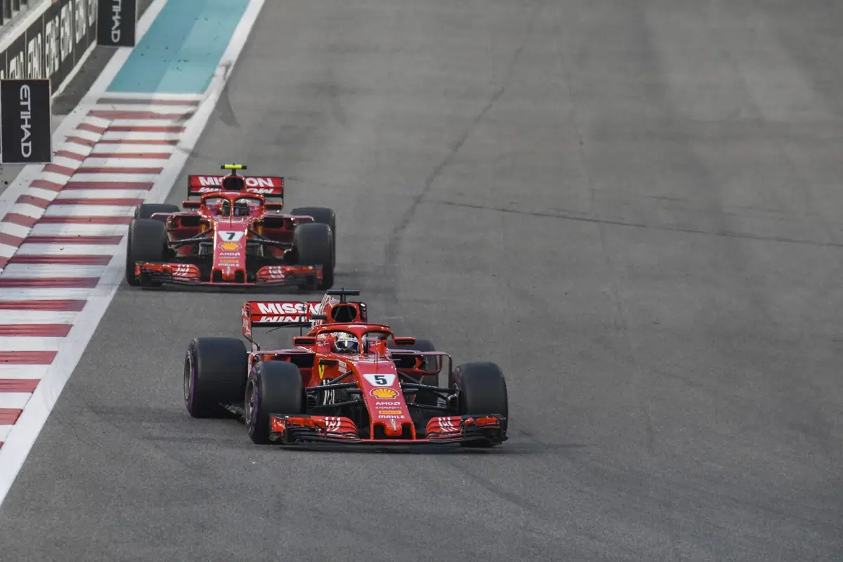F1, GP Abu Dhabi 2018: vince Hamilton. Secondo Vettel (33)