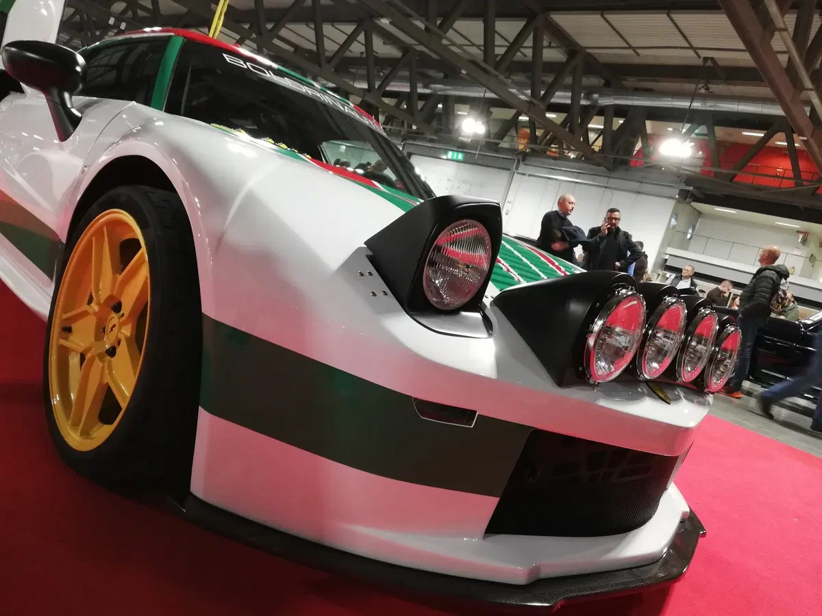 Lancia Stratos, un remake su base Alfa Romeo 4C [Video] (9)