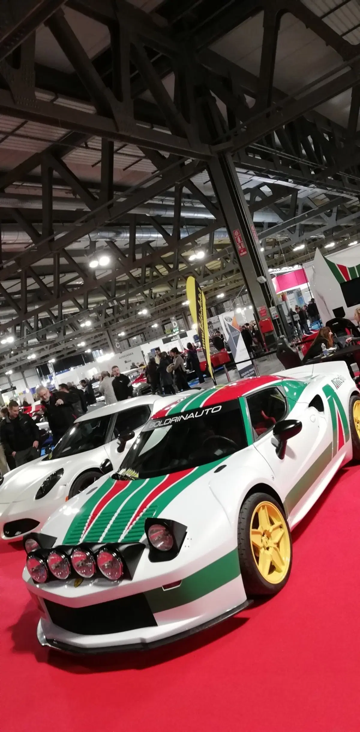 Lancia Stratos, un remake su base Alfa Romeo 4C [Video] (16)