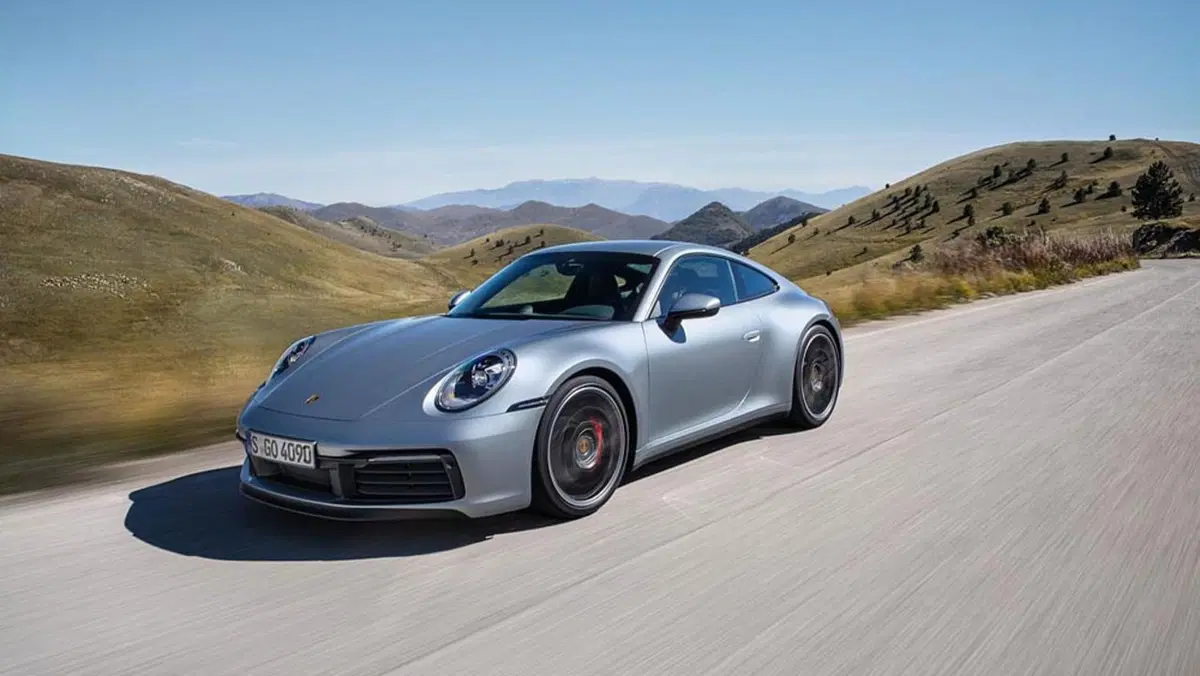 Porsche 911, l'ottava generazione debutta a Los Angeles
