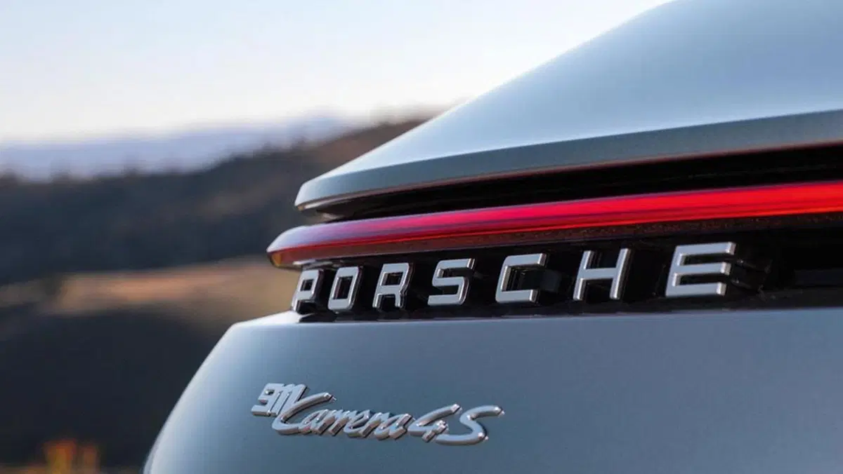 Porsche 911, l'ottava generazione debutta a Los Angeles (10)
