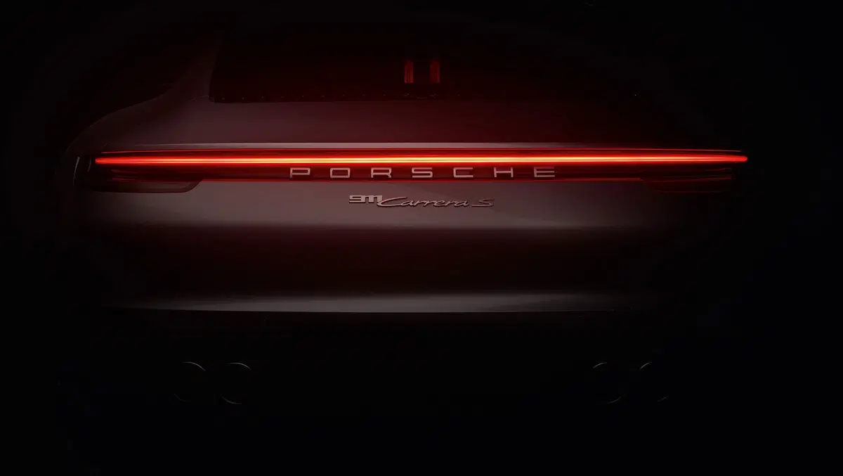 Porsche 911, l'ottava generazione debutta a Los Angeles (17)