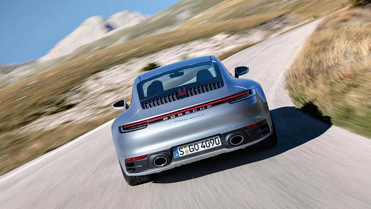 Porsche 911, l'ottava generazione debutta a Los Angeles (19)
