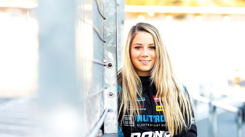 Formula E, Carrie Schreiner al posto di Sophia Floersch nei test con HWA
