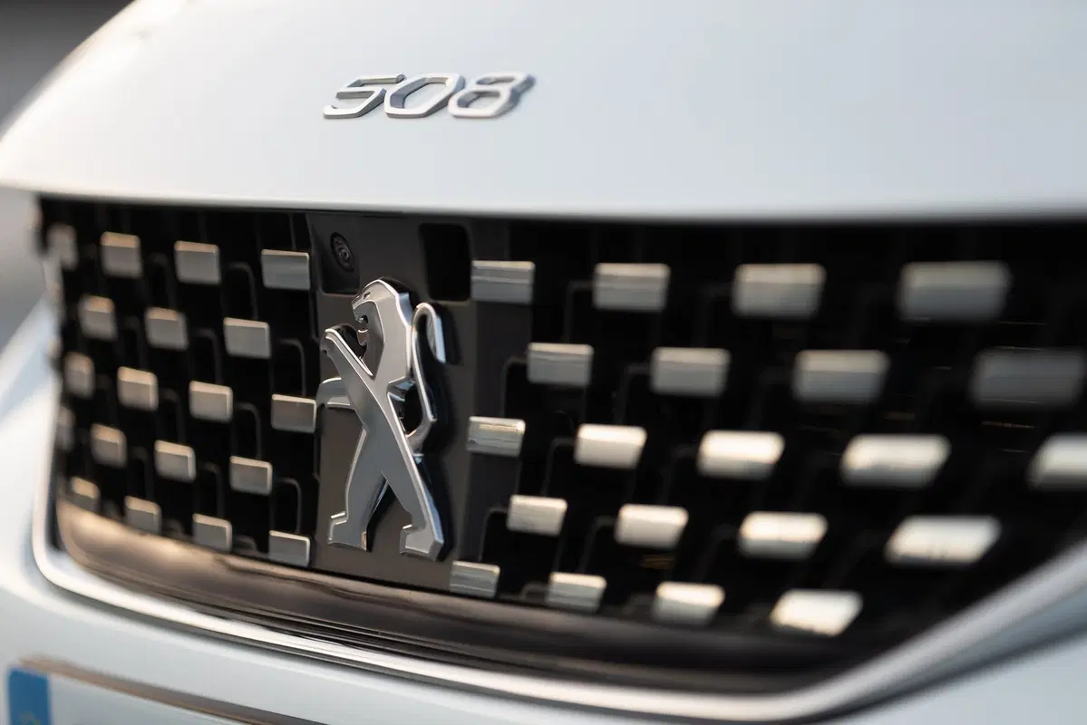 Peugeot 508 SW | Eccezionale anche con il diesel 1.5 da 130 CV [Video] (3)