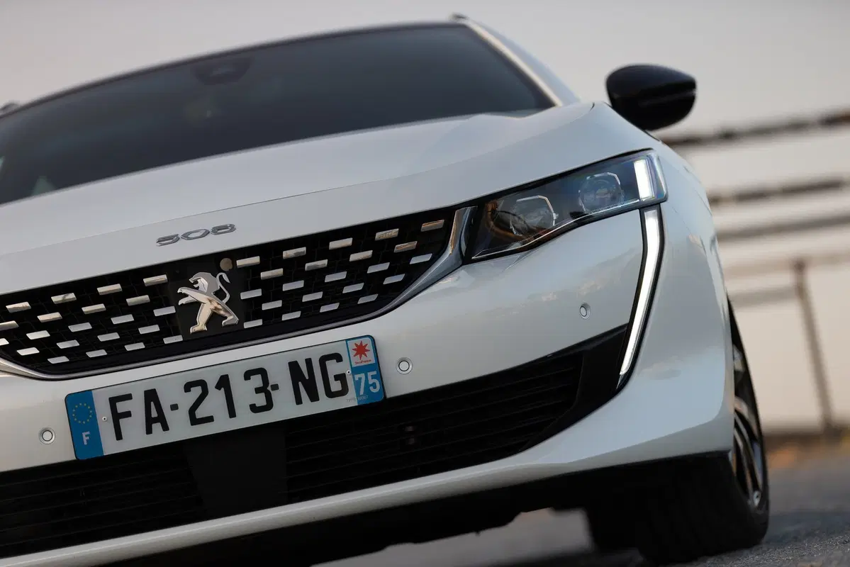 Peugeot 508 SW | Eccezionale anche con il diesel 1.5 da 130 CV [Video] (9)