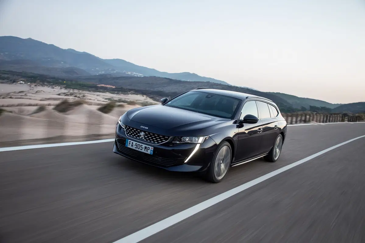 Peugeot 508 SW | Eccezionale anche con il diesel 1.5 da 130 CV [Video] (12)