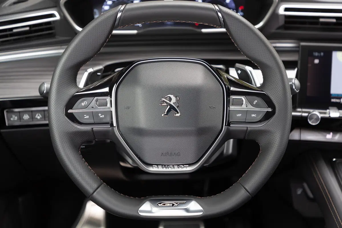 Peugeot 508 SW | Eccezionale anche con il diesel 1.5 da 130 CV [Video] (10)