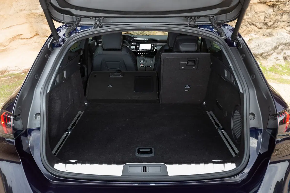 Peugeot 508 SW | Eccezionale anche con il diesel 1.5 da 130 CV [Video] (2)