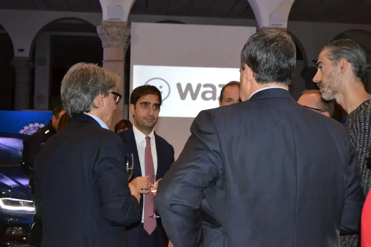 Waze-Volkswagen: partnership avviata (10)