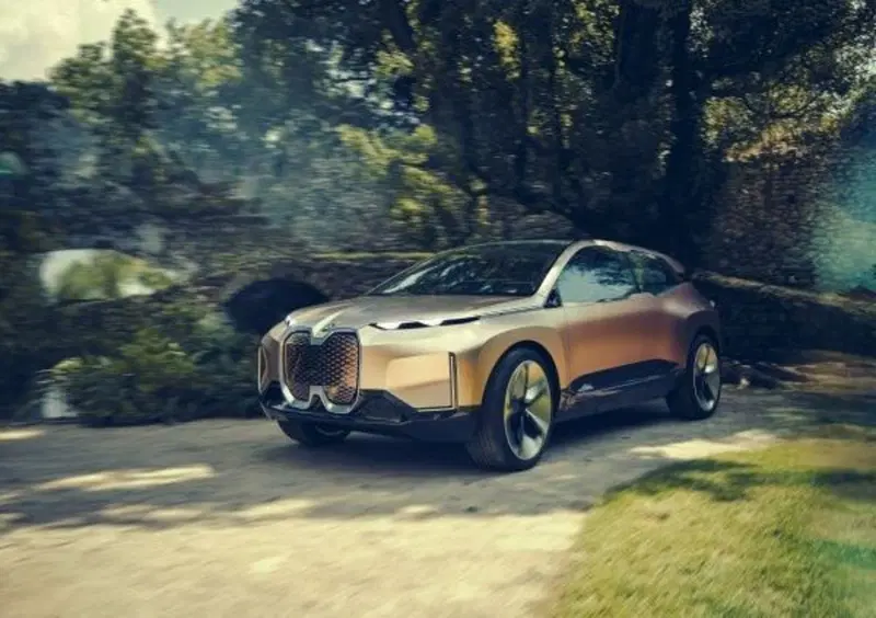 Auto e SUV hybrid che quando &ldquo;devono&rdquo; restano solo EV per 80 Km: da BMW