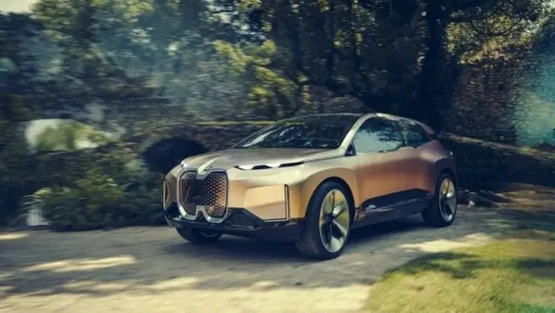 Auto e SUV hybrid che quando &ldquo;devono&rdquo; restano solo EV per 80 Km: da BMW