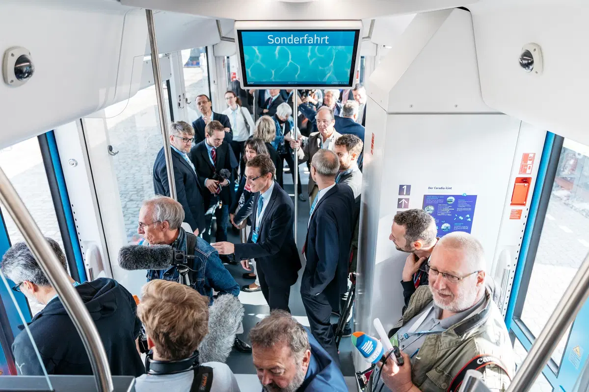 Idrogeno al posto del gasolio nei serbatoi: auto per ora no, ma treno si (3)