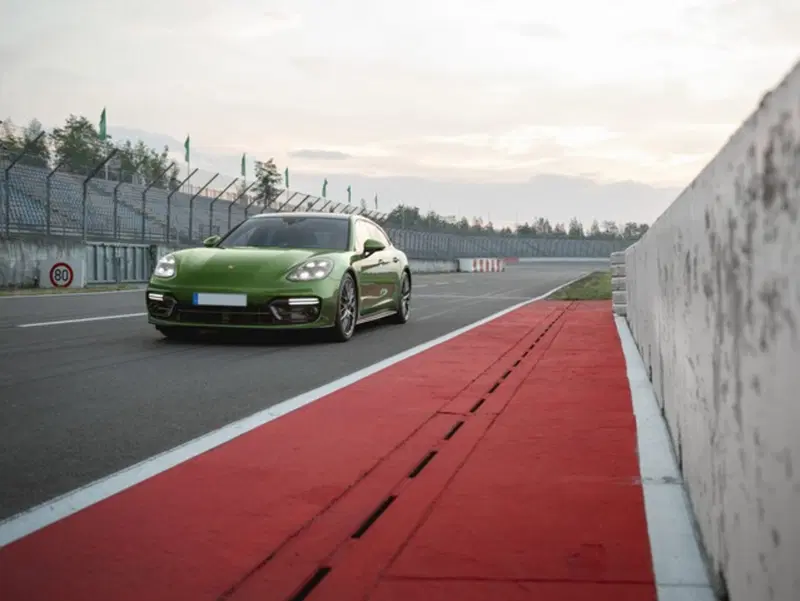 Porsche Panamera 4.0 GTS
